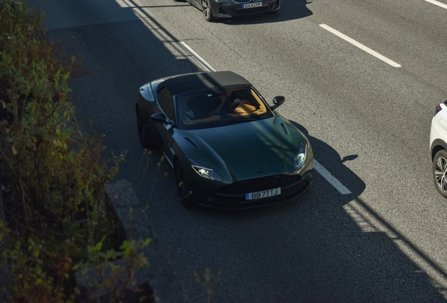 Aston Martin DB11 V8 Volante