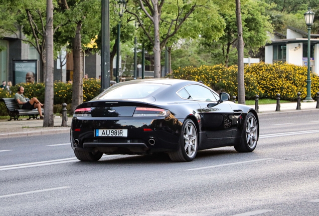 Aston Martin V8 Vantage