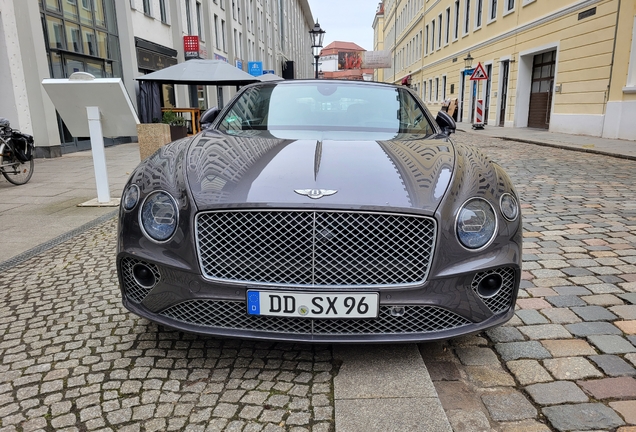 Bentley Continental GTC V8 2020