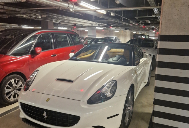 Ferrari California