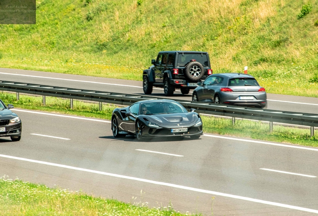 Ferrari F8 Tributo