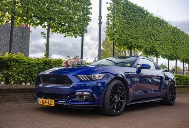 Ford Mustang GT 2015