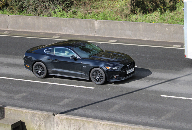 Ford Mustang GT 2015