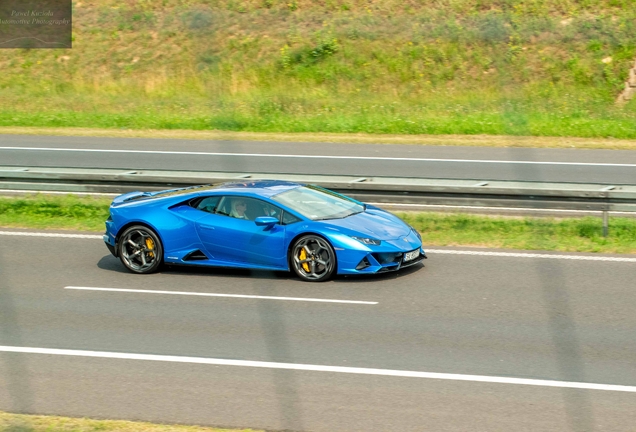 Lamborghini Huracán LP640-4 EVO