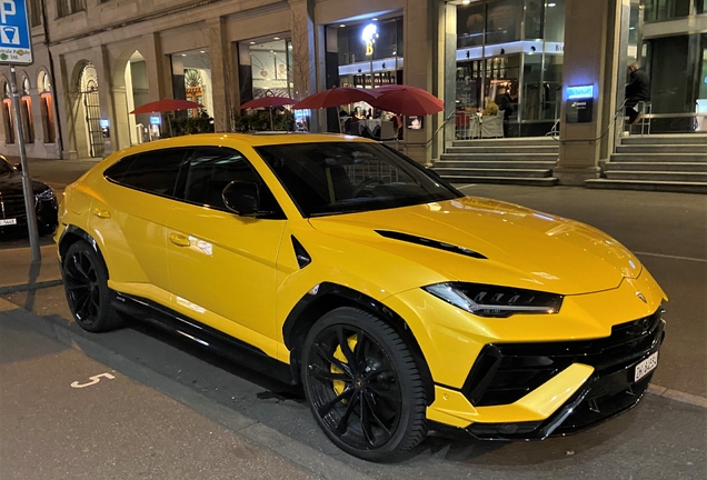 Lamborghini Urus S