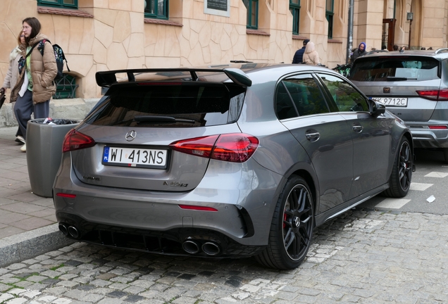 Mercedes-AMG A 45 S W177 2023