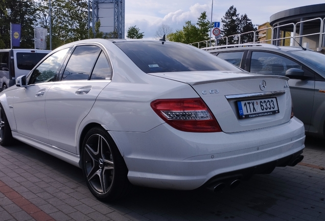 Mercedes-AMG C 63 W205