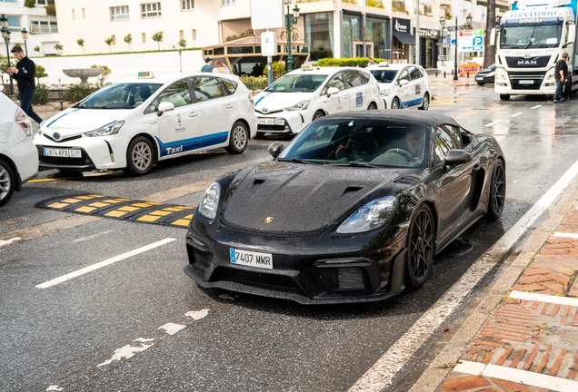 Porsche 718 Spyder RS Weissach Package