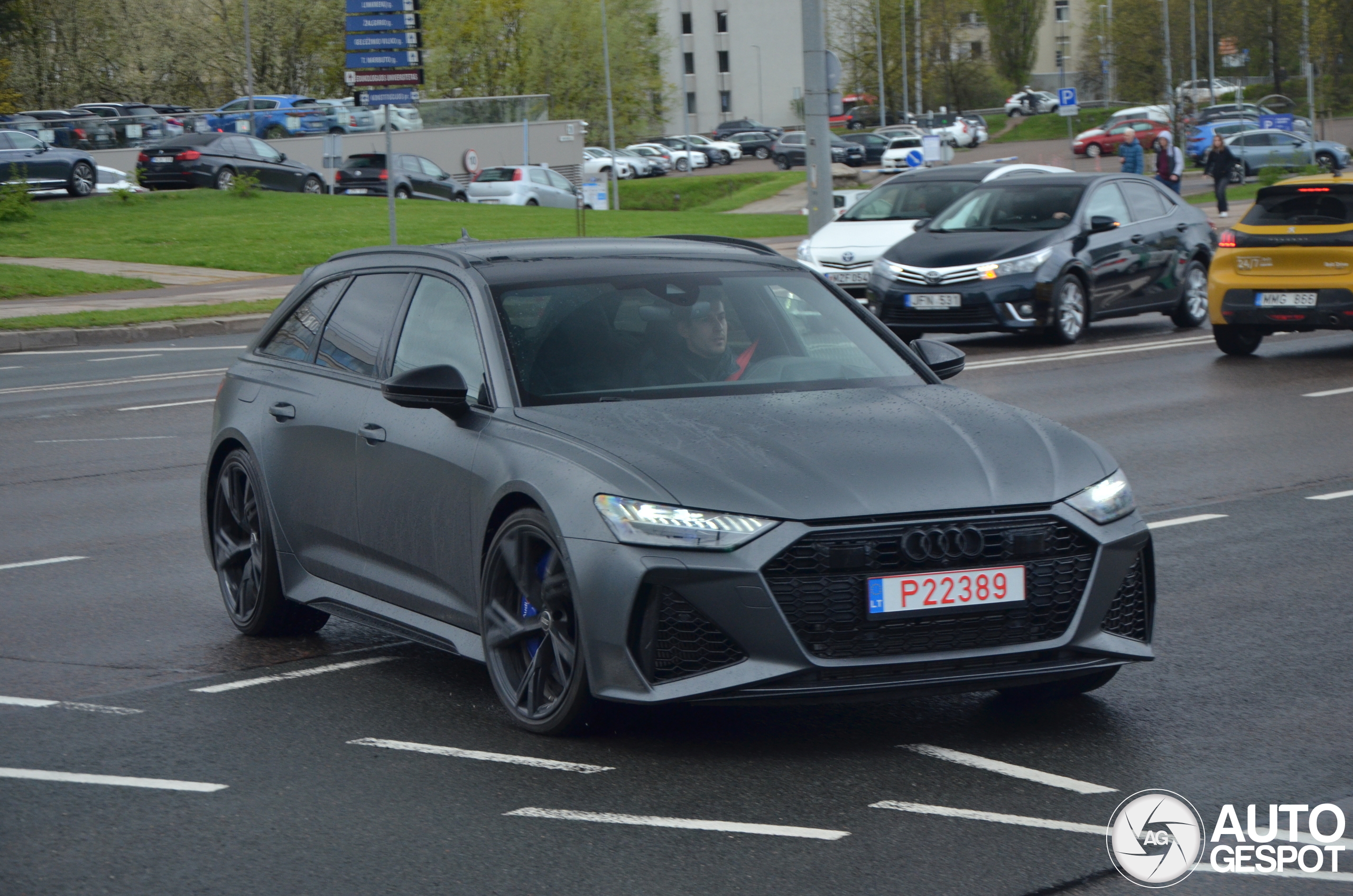 Audi RS6 Avant C8