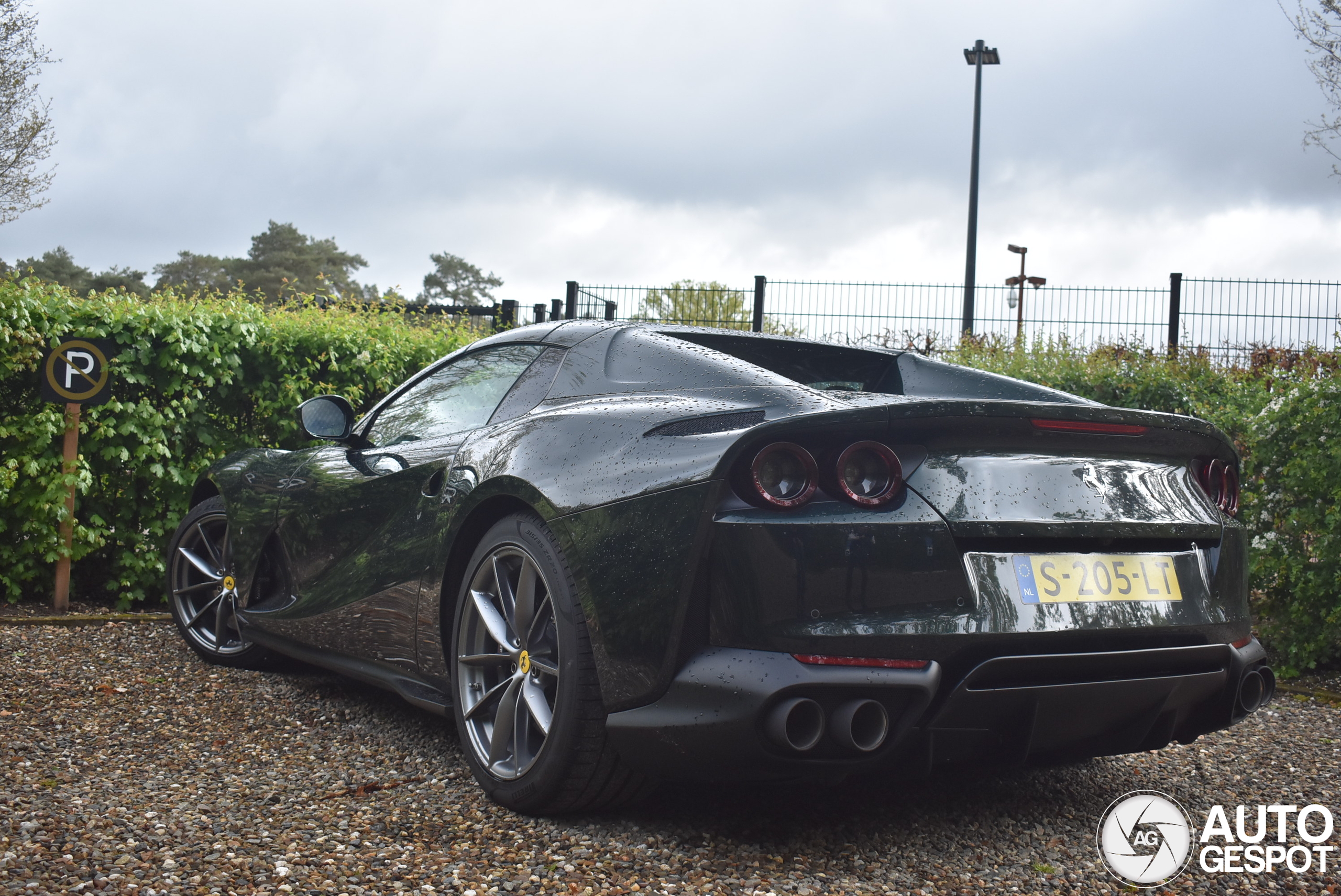 Ferrari 812 GTS