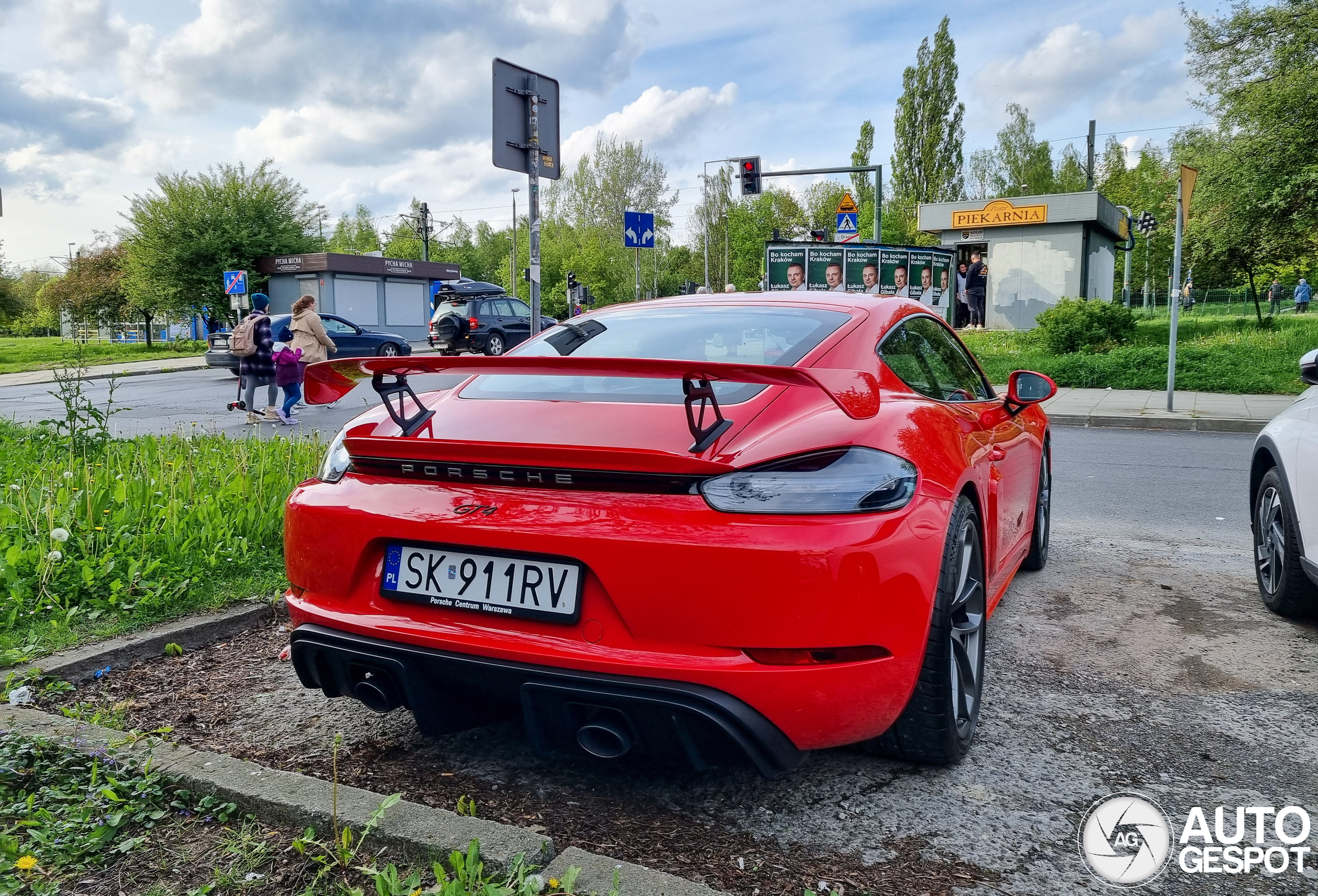 Porsche 718 Cayman GT4