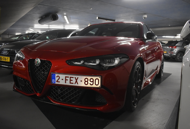 Alfa Romeo Giulia Quadrifoglio 2023