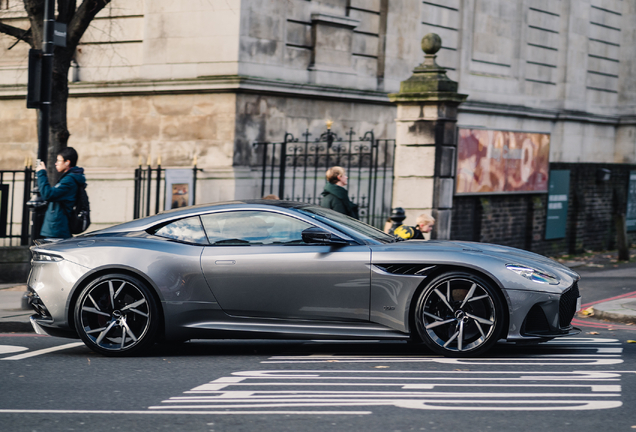 Aston Martin DBS Superleggera