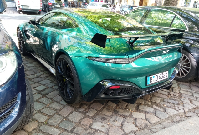 Aston Martin V8 Vantage Formula 1 Edition