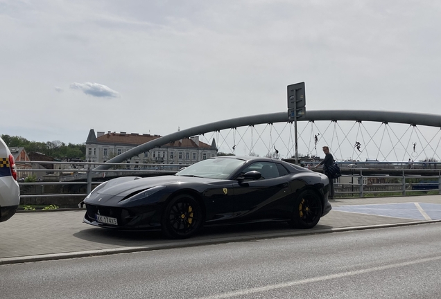 Ferrari 812 GTS