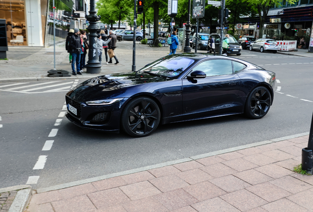 Jaguar F-TYPE P450 75 Coupé