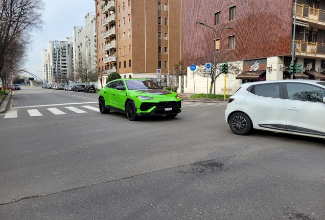 Lamborghini Urus Performante