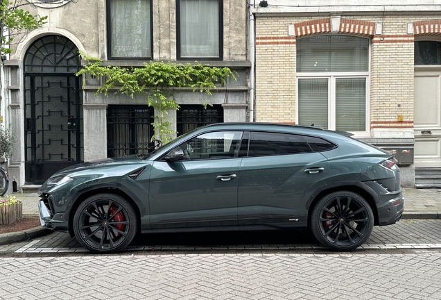 Lamborghini Urus S