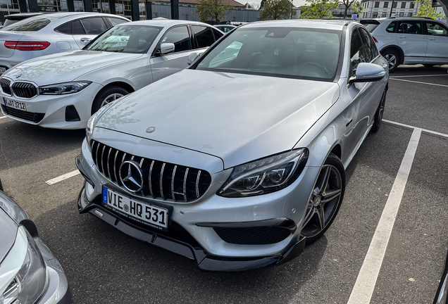 Mercedes-AMG C 63 S W205