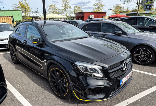 Mercedes-AMG GLA 45 X156 Yellow Night Edition