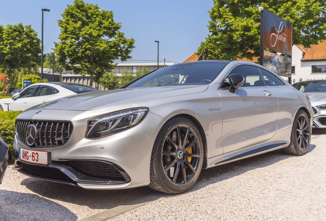 Mercedes-AMG S 63 Coupé C217