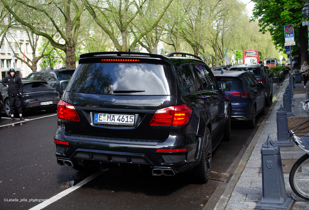 Mercedes-Benz Brabus GL B63S 700 Widestar