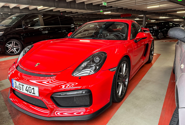 Porsche 981 Cayman GT4