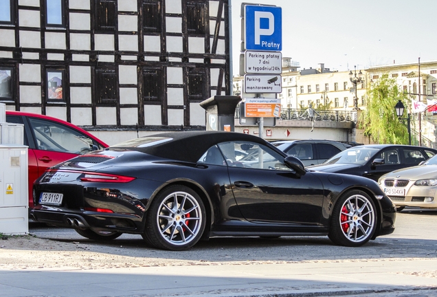 Porsche 991 Carrera 4S Cabriolet MkI