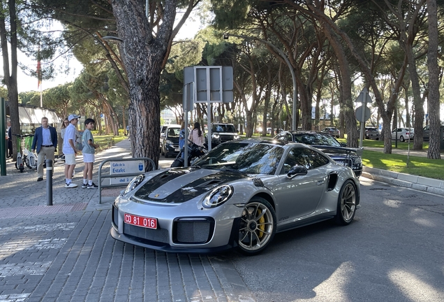 Porsche 991 GT2 RS Weissach Package