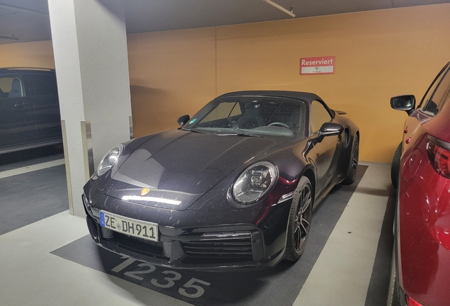 Porsche 992 Turbo Cabriolet