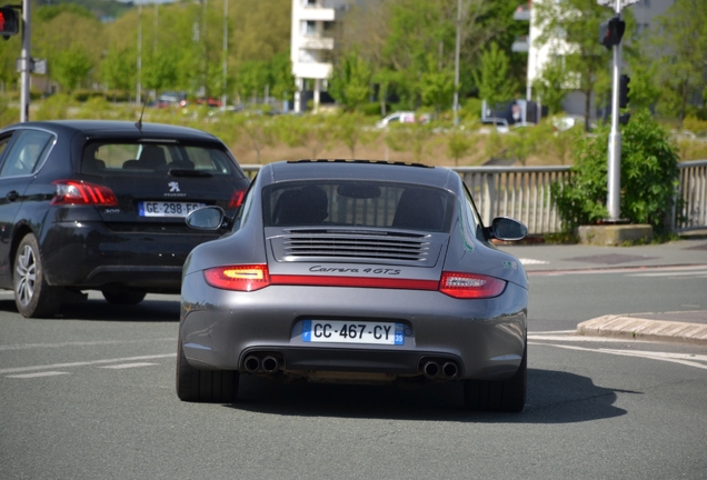 Porsche 997 Carrera 4 GTS