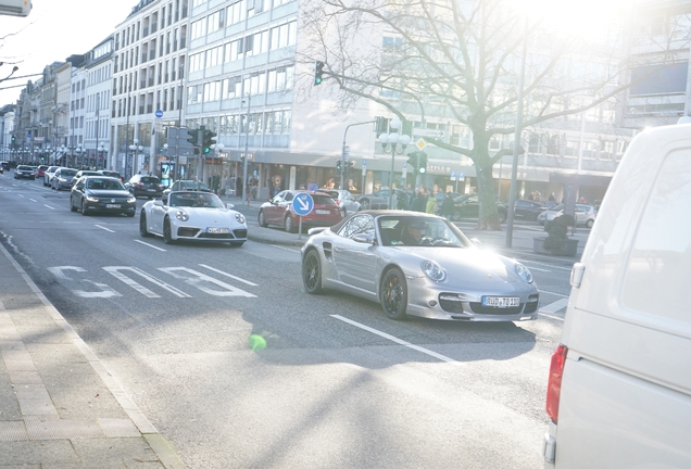 Porsche 997 Turbo Cabriolet MkI