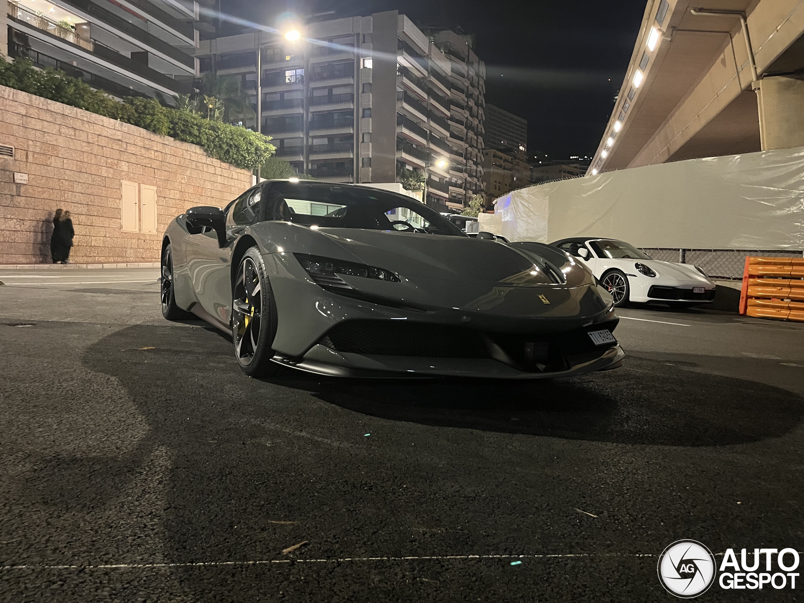 Ferrari SF90 Spider