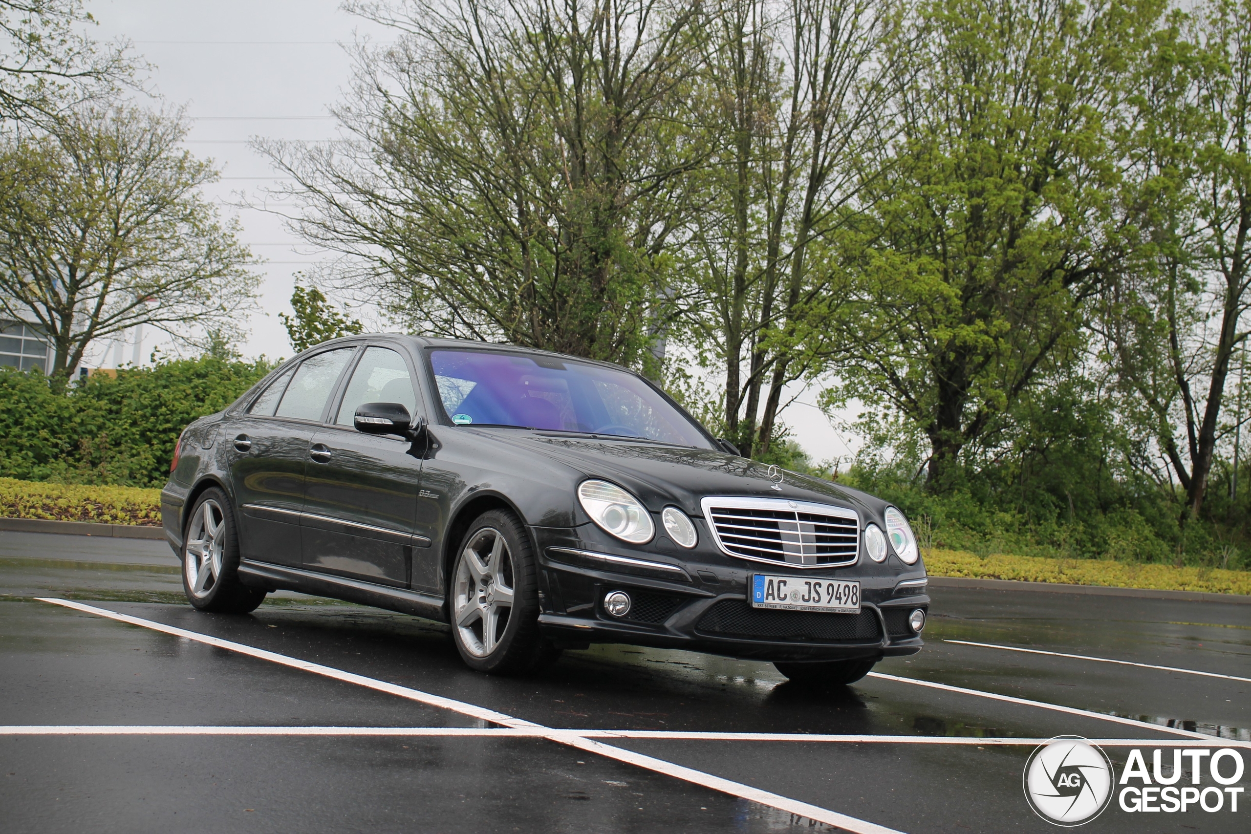 Mercedes-Benz E 55 AMG