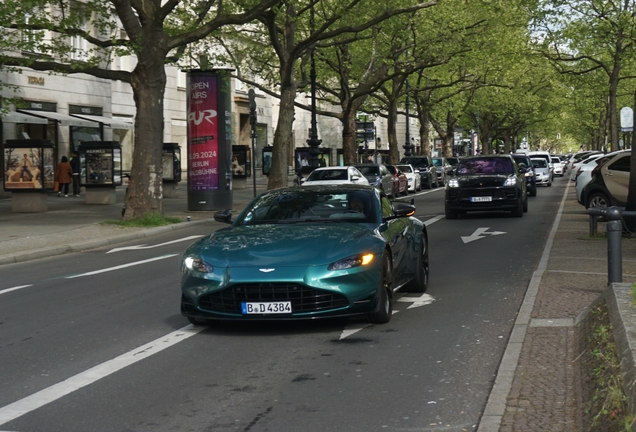 Aston Martin V8 Vantage Formula 1 Edition