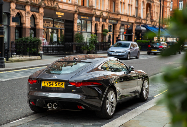 Jaguar F-TYPE S Coupé