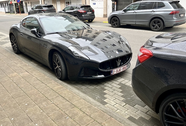 Maserati GranTurismo Modena 2023