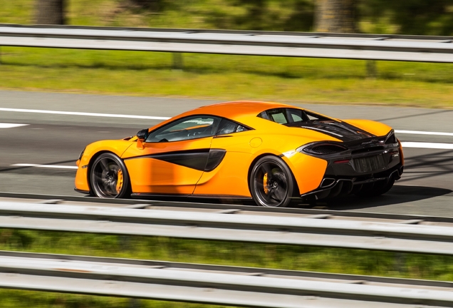 McLaren 570S