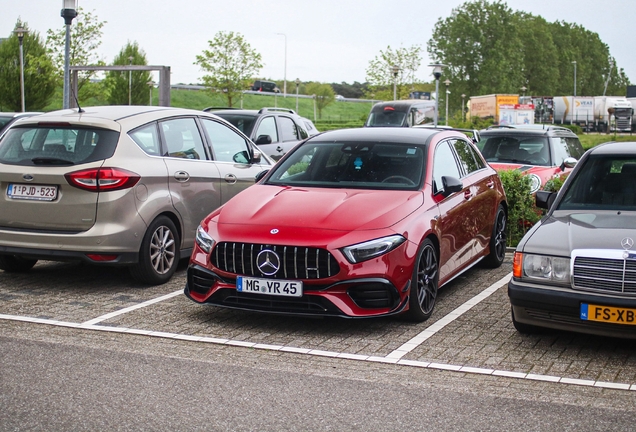 Mercedes-AMG A 45 S W177