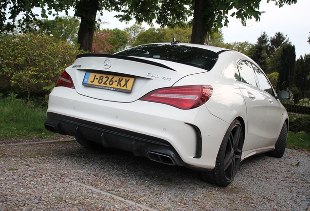 Mercedes-AMG CLA 45 C117 2017