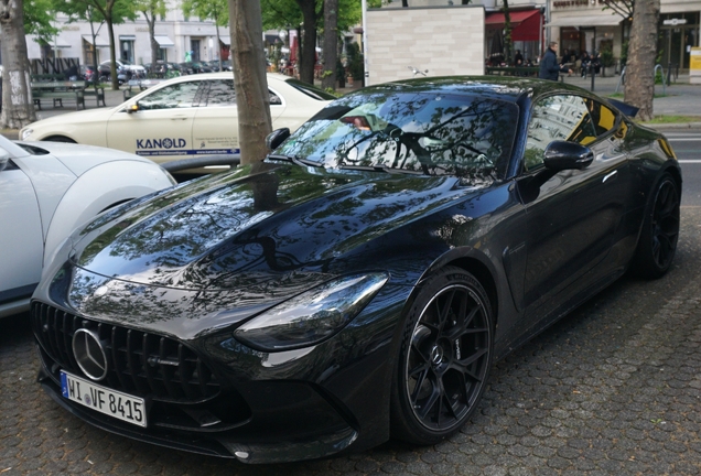 Mercedes-AMG GT 63 C192