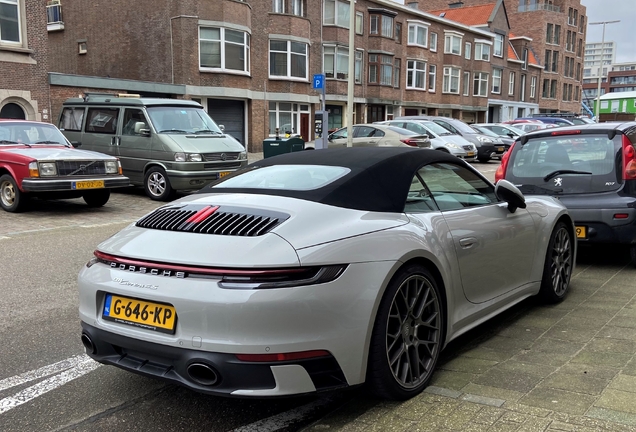 Porsche 992 Carrera 4S Cabriolet