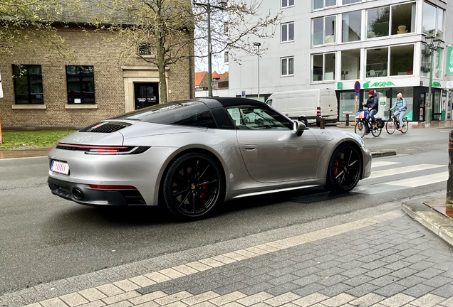 Porsche 992 Targa 4 GTS