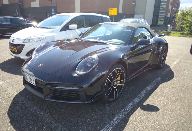 Porsche 992 Turbo S Cabriolet