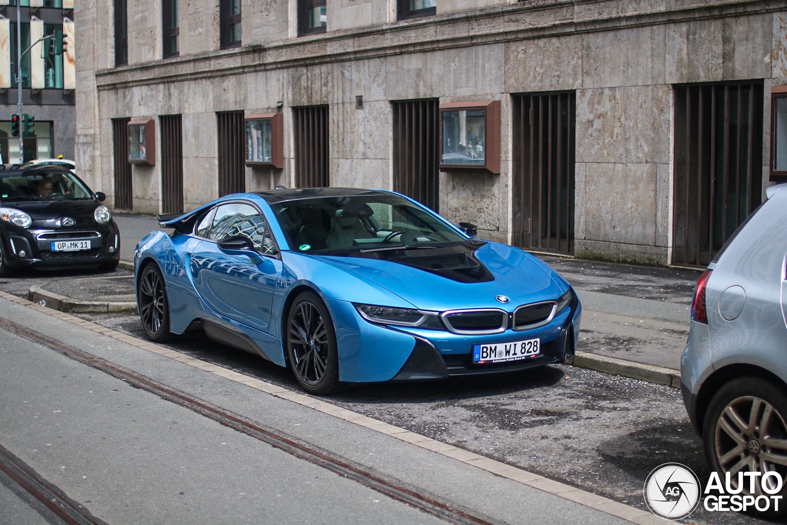 BMW i8