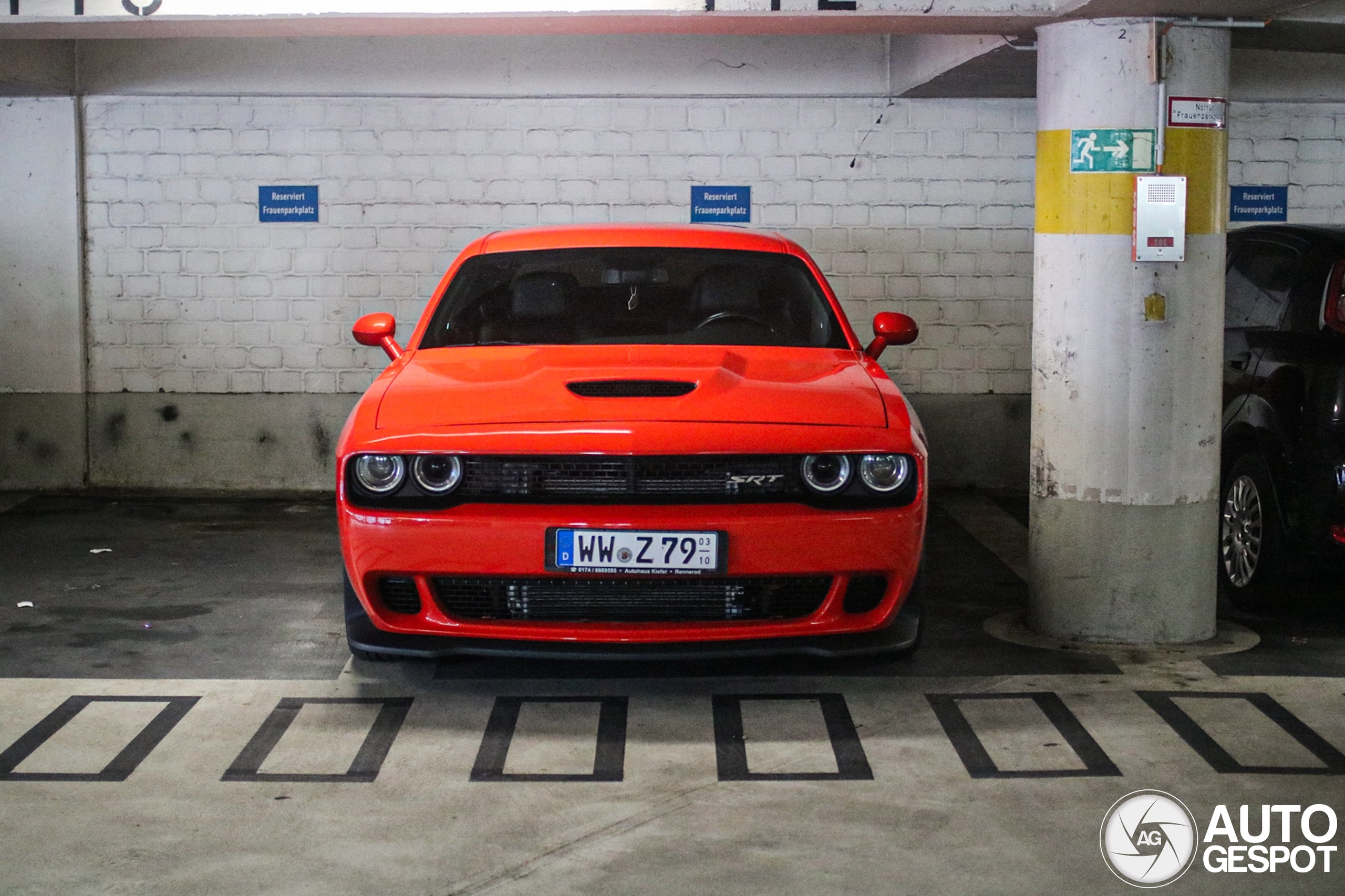 Dodge Challenger SRT 392 2015