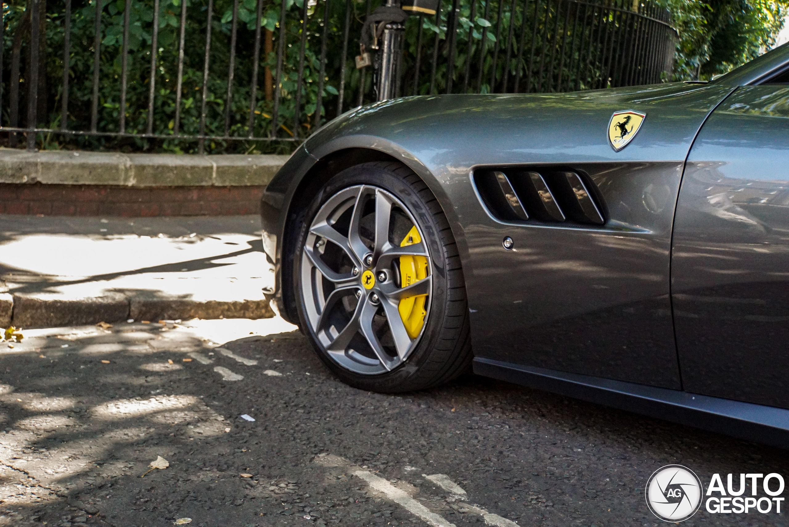 Ferrari GTC4Lusso T