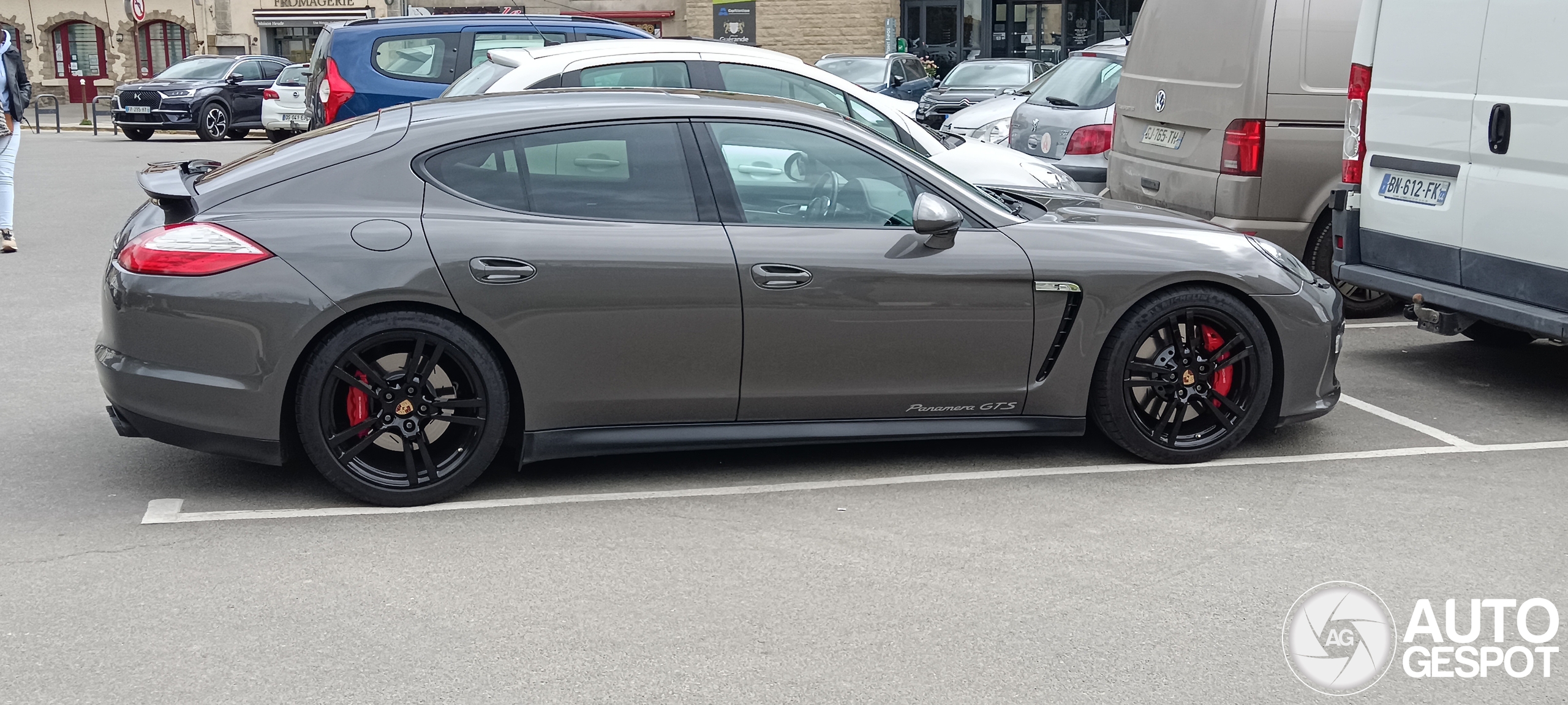 Porsche 970 Panamera GTS MkI