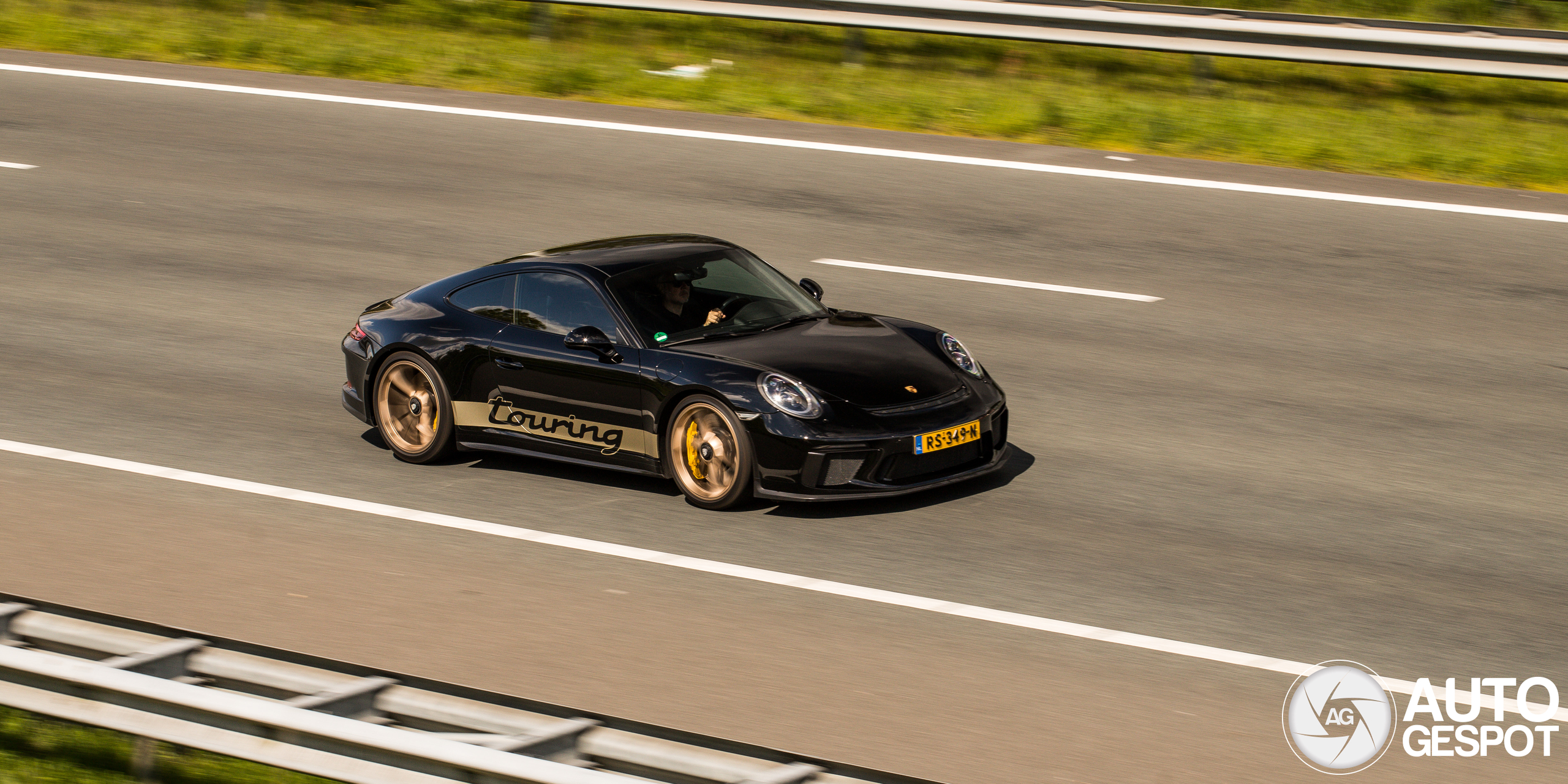 Porsche 991 GT3 Touring