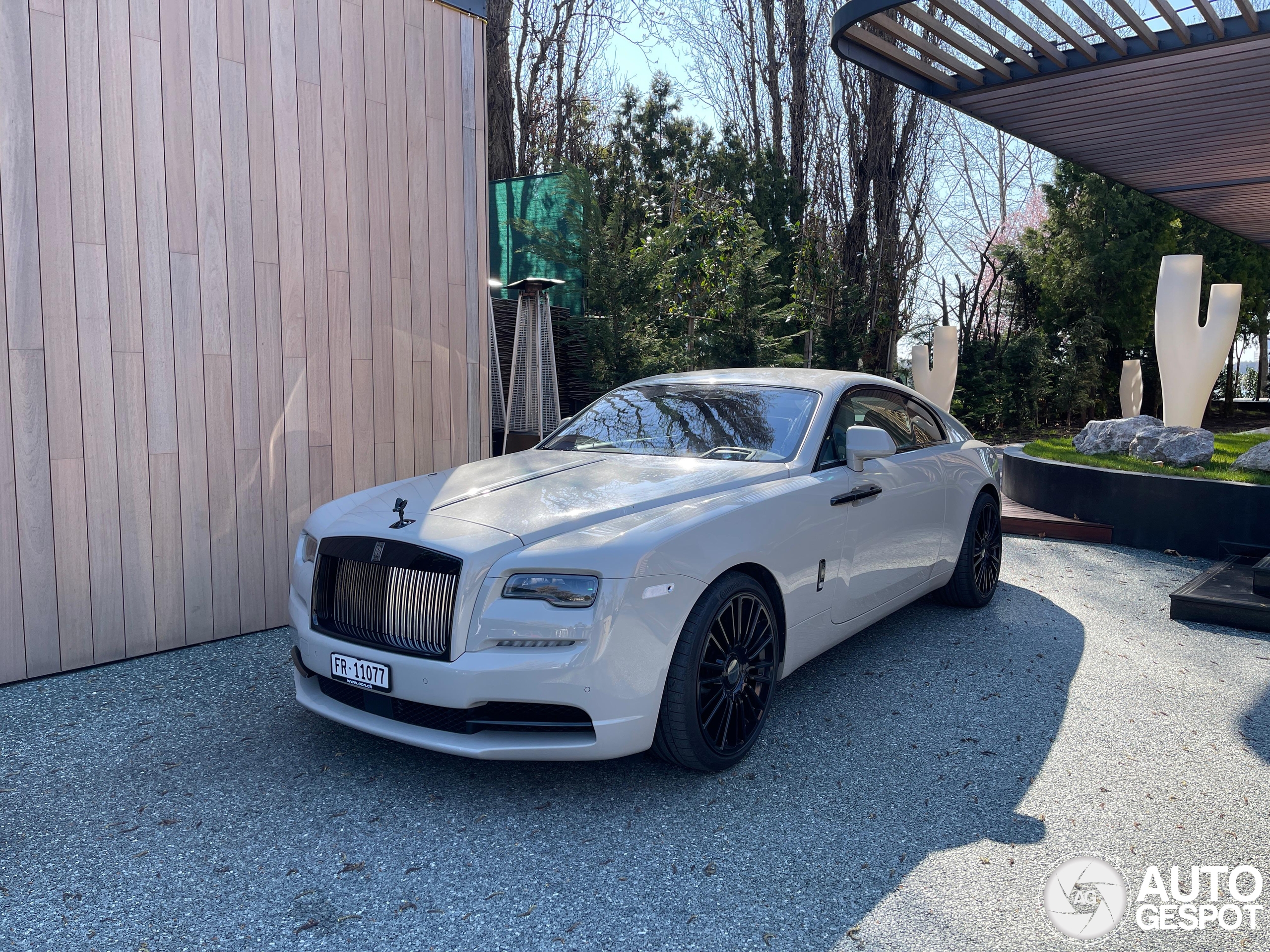 Rolls-Royce Wraith Black Badge